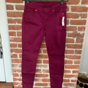 NWT 7 for all mankind Gwenevere skinny jeans 29
